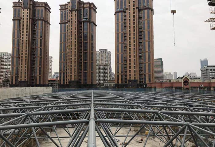 即墨螺栓球网架结构